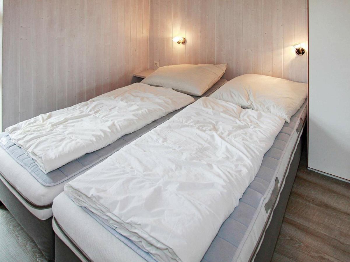 6 Person Holiday Home In Gelting Cameră foto